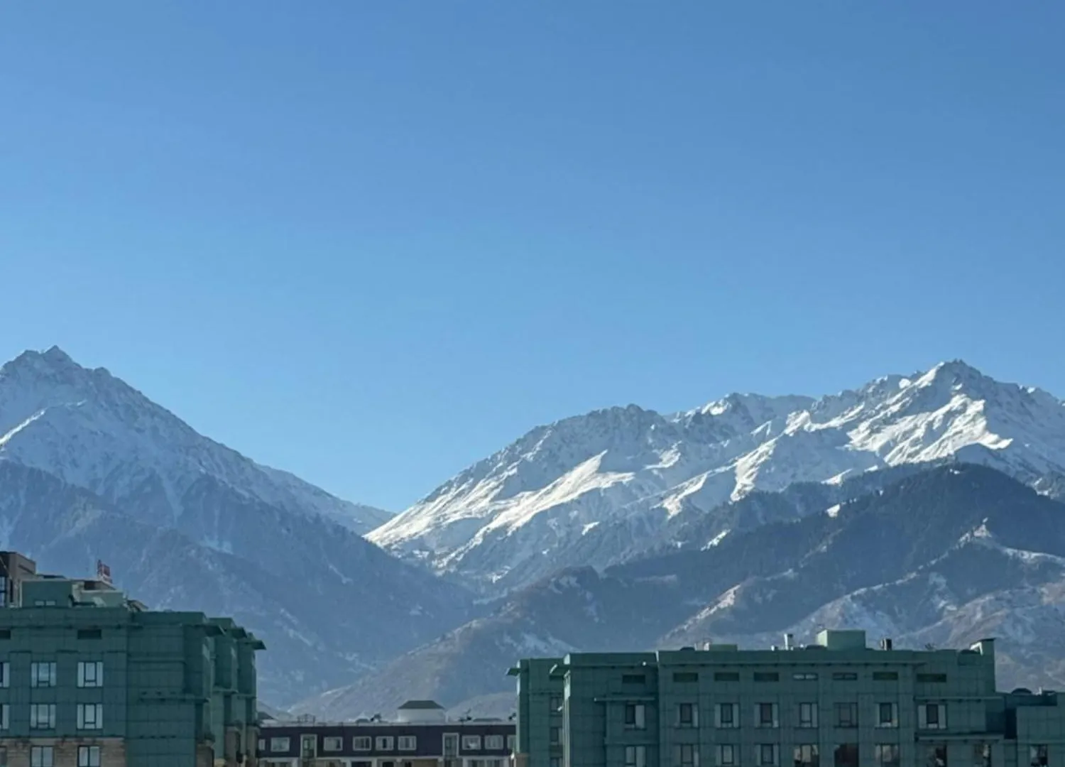 Seven Hills Apartments Almaty