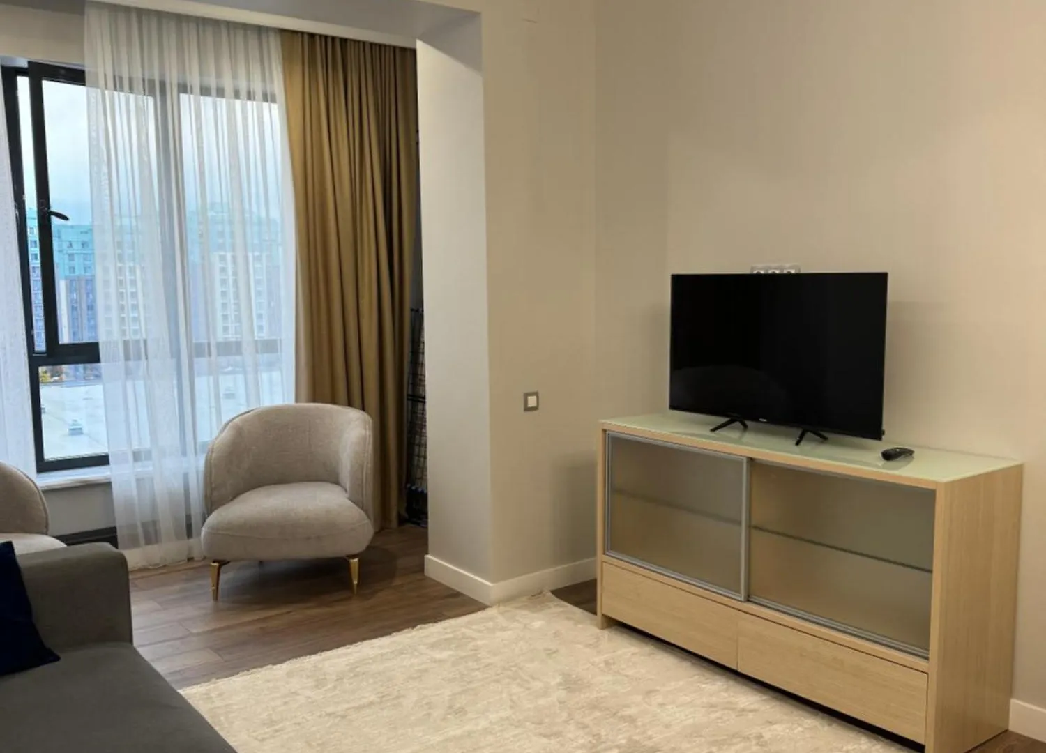 Seven Hills Apartments Almaty